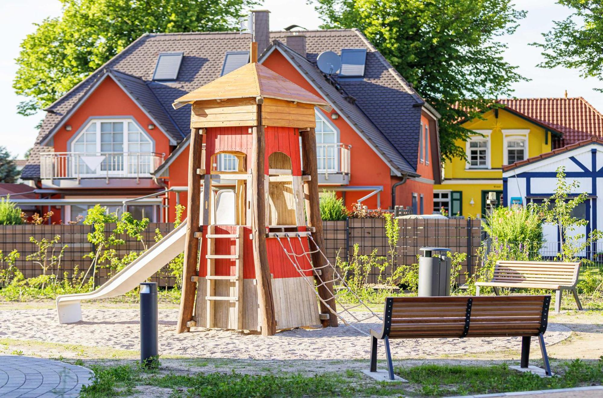 Humboldtsuite In Der Seefahrtschule Wustrow  Exterior photo